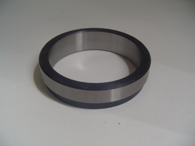 BUCHA L-30